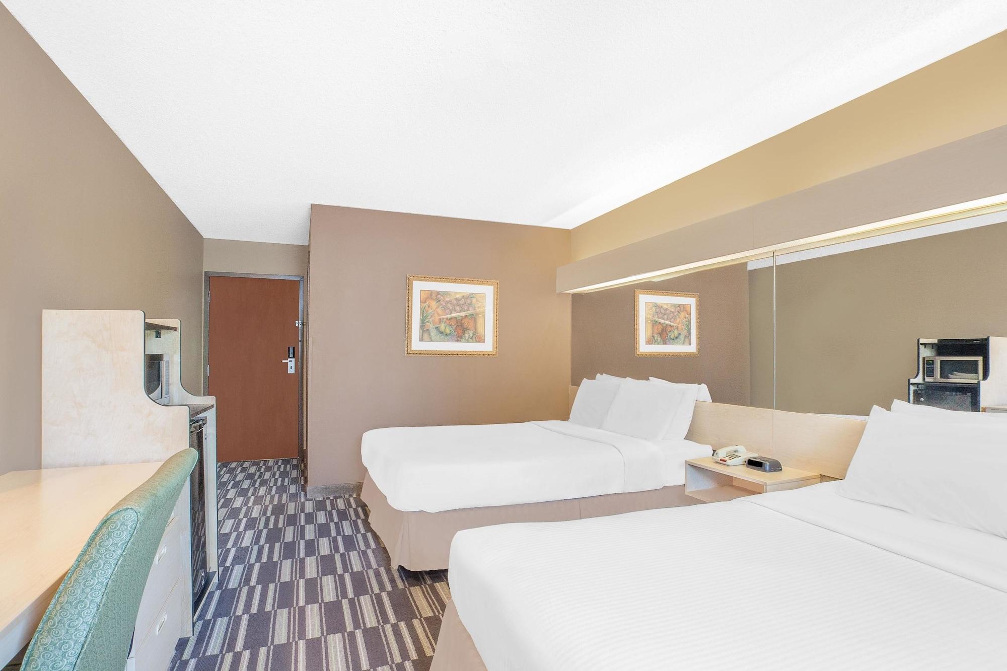 Microtel Inn And Suites - סולסברי מראה חיצוני תמונה